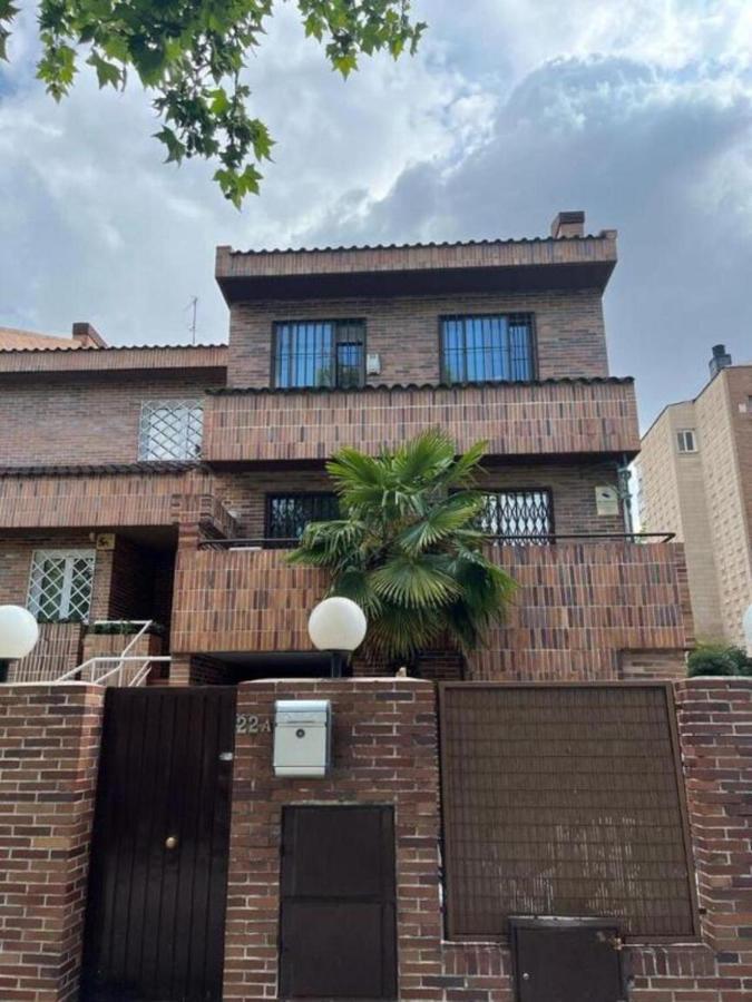 C7 Exclusiva Zona Madrid Apartman Kültér fotó
